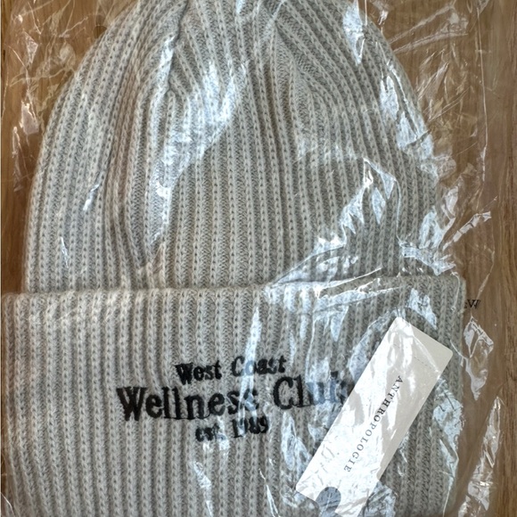 $38 DAILY PRACTICE Anthropologie West Coast Wellness Club Ribbed Beanie Hat Grey - Picture 6 of 10